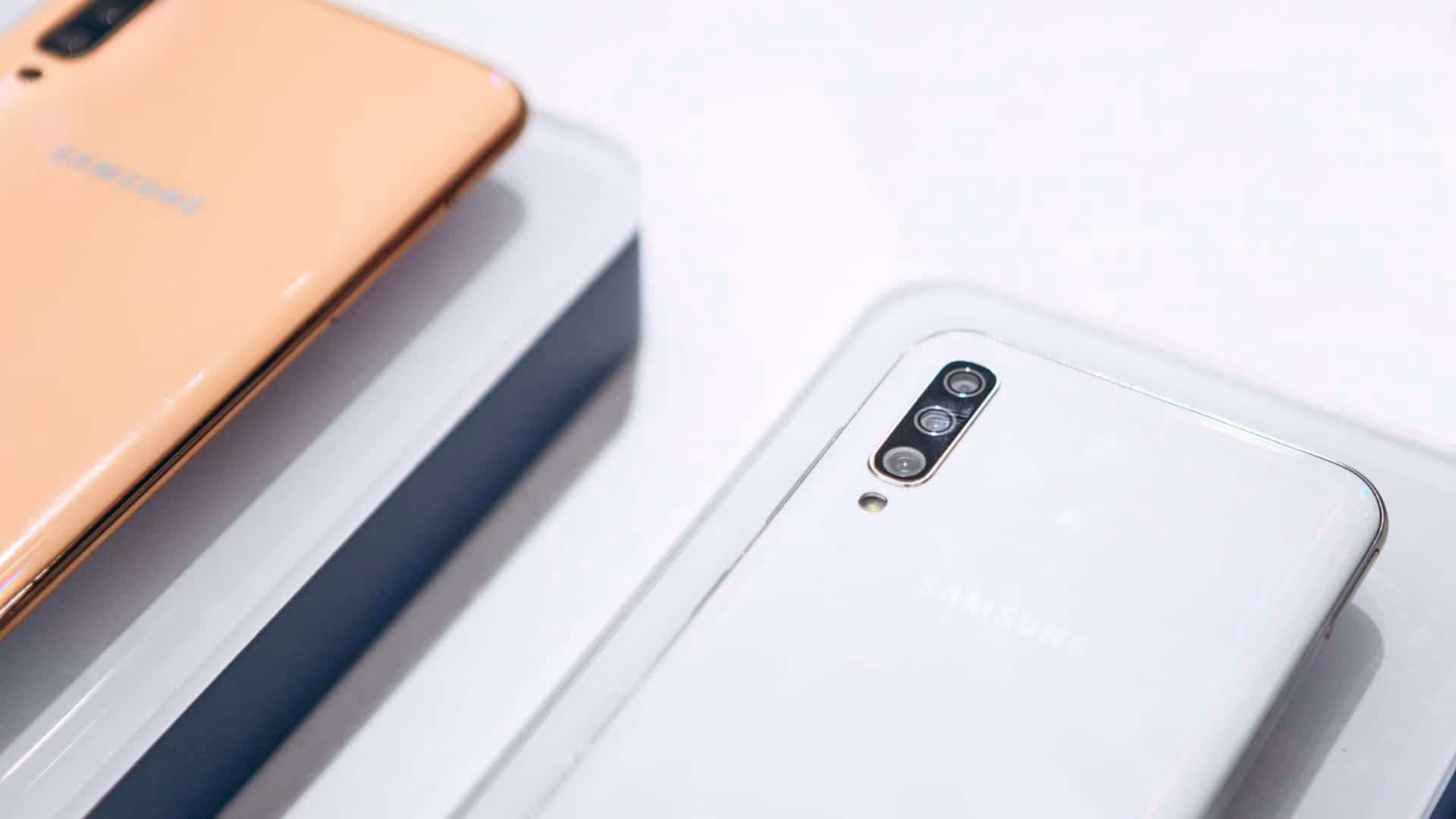 Back Cover Replacement For Samsung Galaxy A70