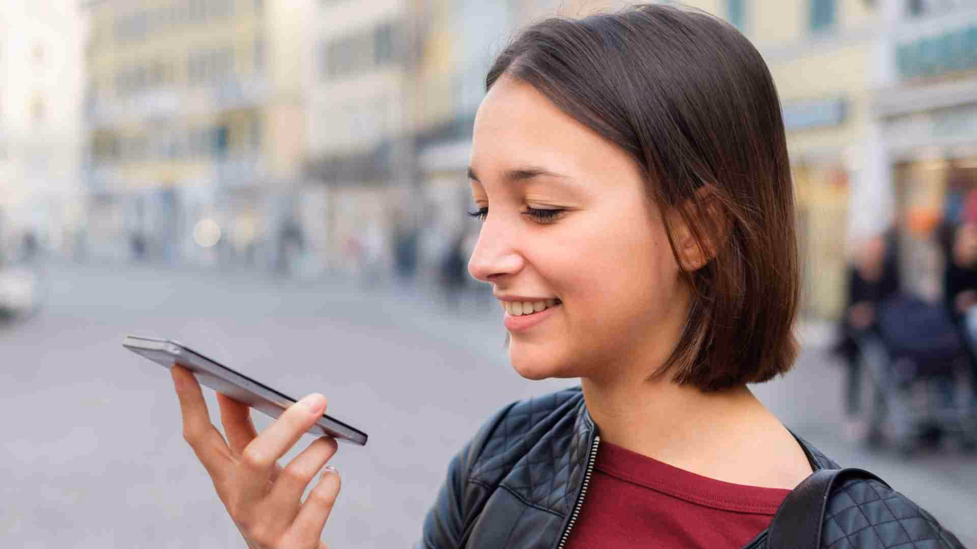 Pros and Cons of Siri: Is Using It Beneficial?