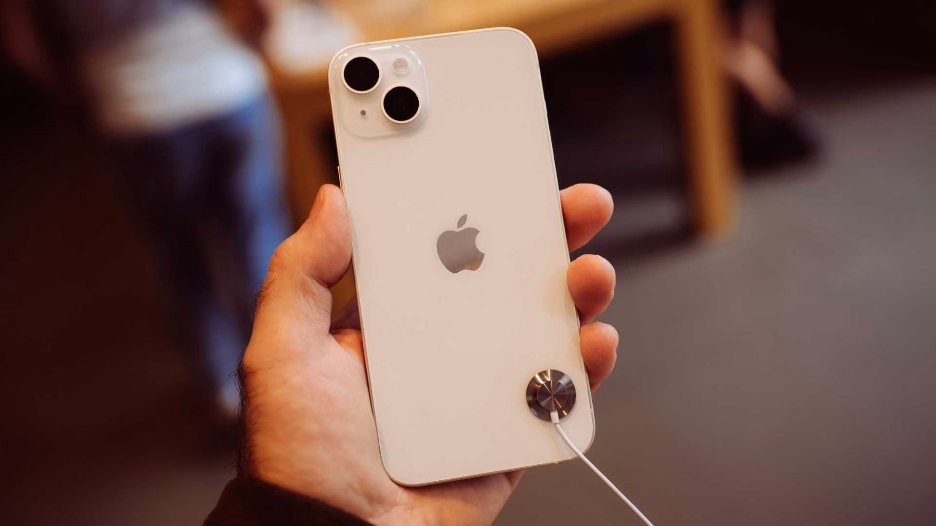 7 Signs Your iPhone Needs a Professional Checkup