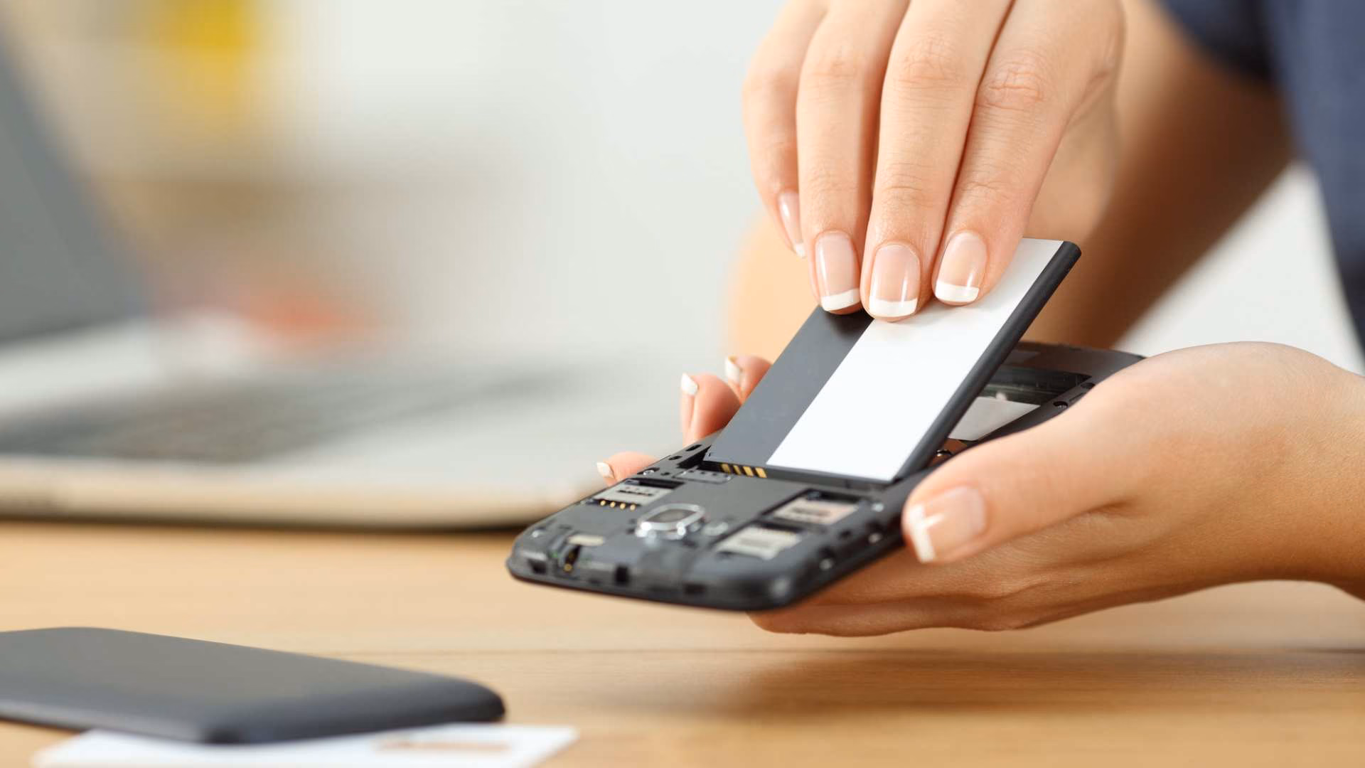 Unlocking the Potential: Exploring the Value of Replacing Your iPhone Battery